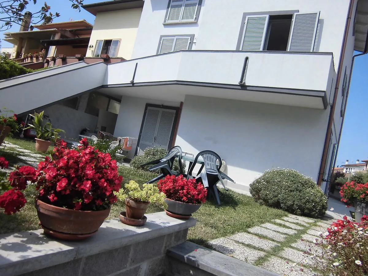 Nicla Apartment Fiorino